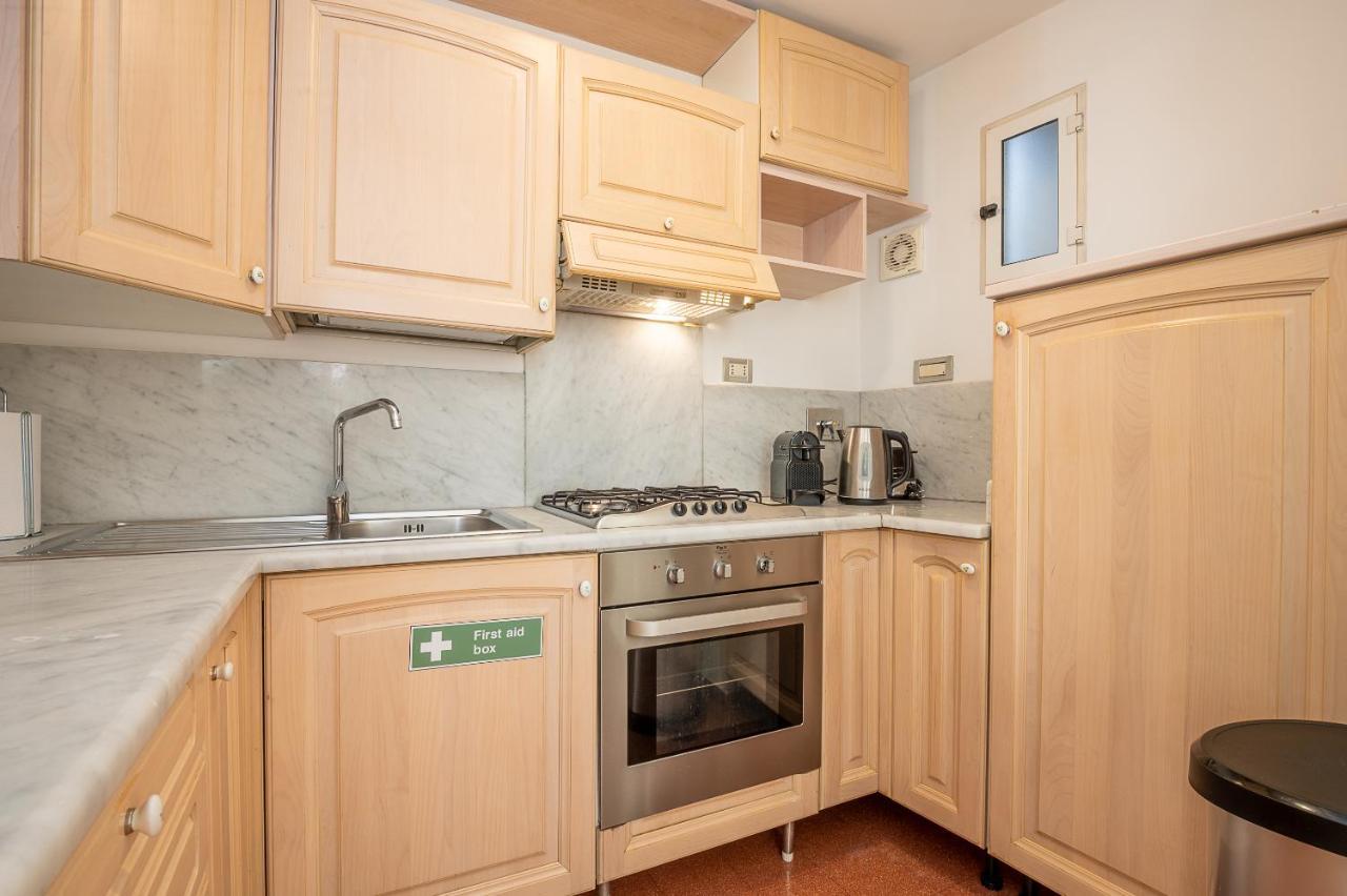 Ninetyone Via Sistina Apartment Spanish Steps Рим Екстер'єр фото